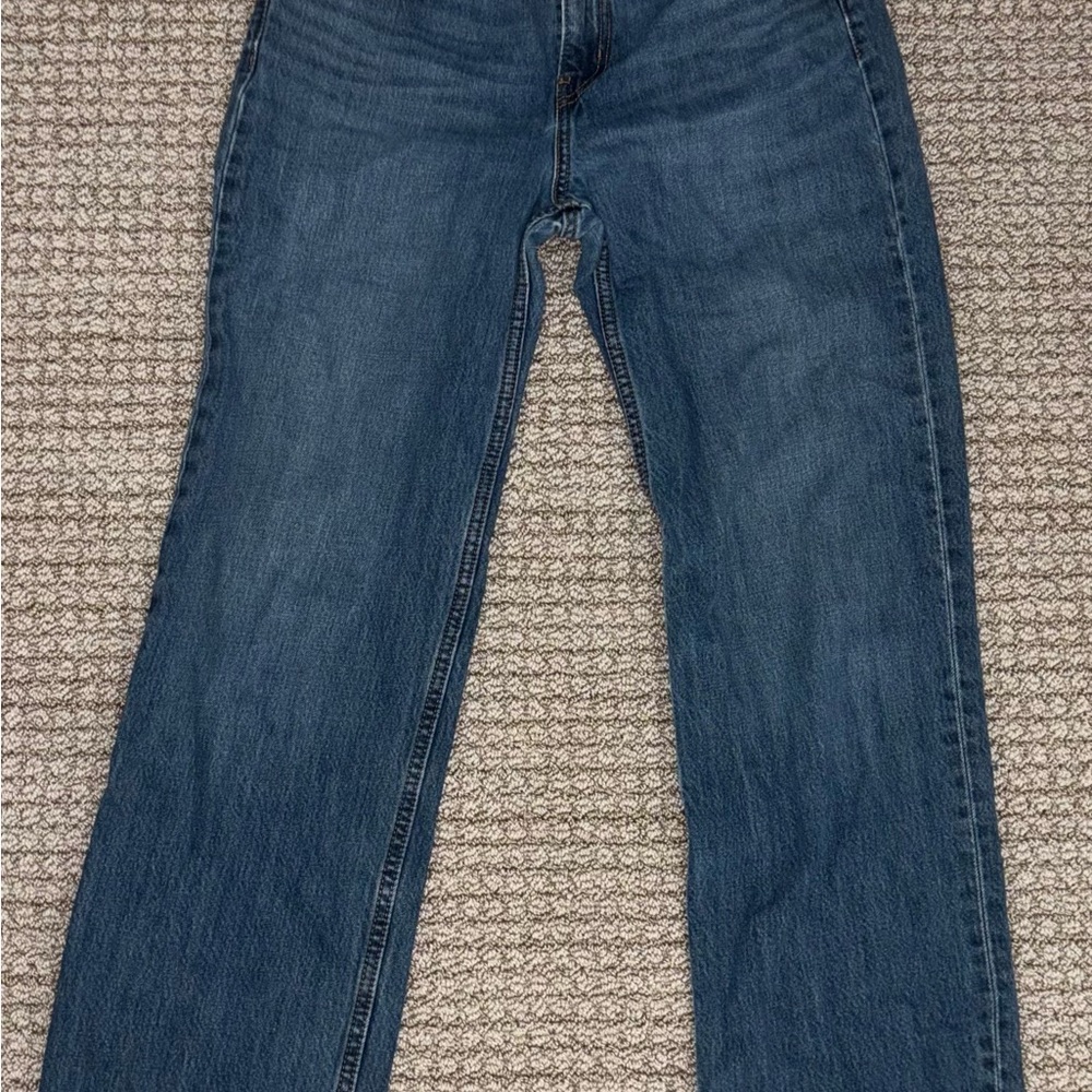 Levi's Women's Low Pro Jeans in Classic Blue